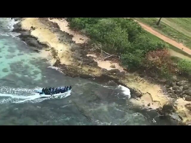 60 inmigrantes dominicanos son devueltos después de su captura cerca de la costa de Puerto Rico