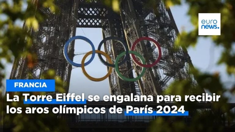 Reemplazo de aros olímpicos en la Torre Eiffel durante remodelación