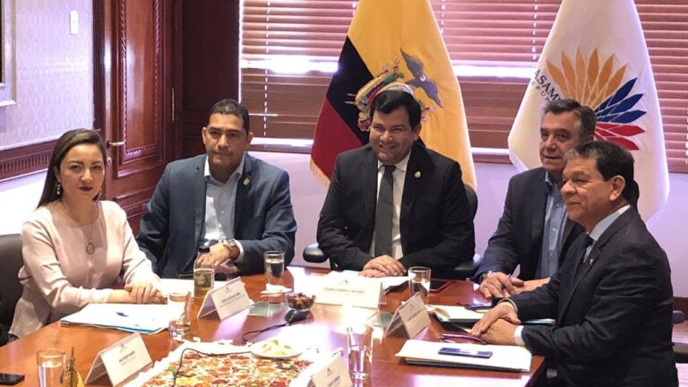 Proyecto de ley destaca urgencia en reforma de CD